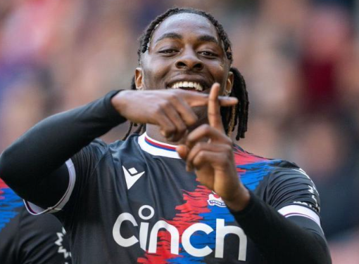 北伦敦德比:埃泽帽子戏法兑现年少承诺,书写传奇篇章