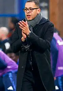 切尔西坚定支持罗塞尼尔，夏窗引援与更衣室动态成焦点